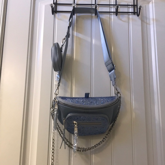Steve Madden Maxima Fanny Pack - Picture 4 of 15